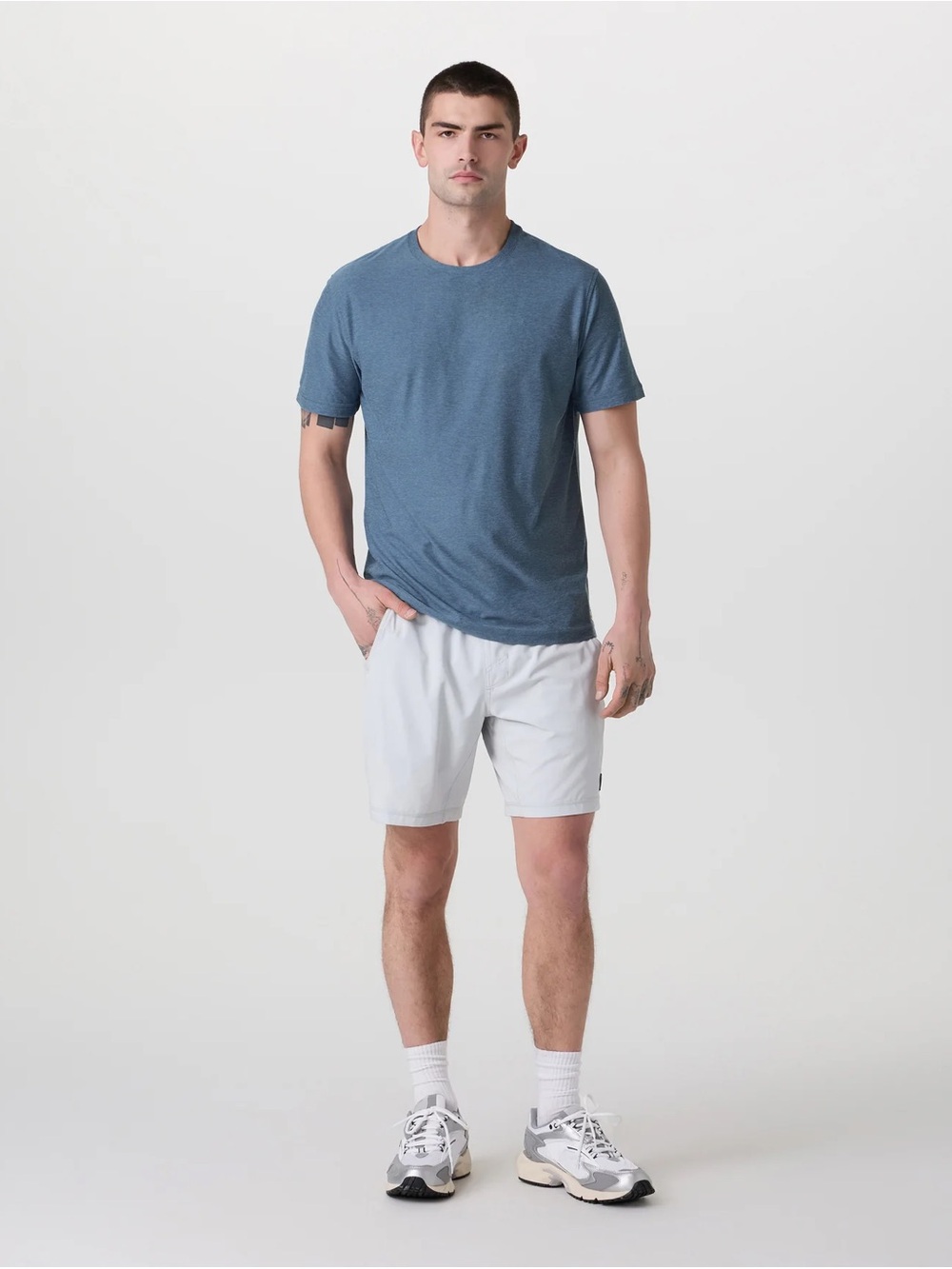 Vuori 3-Pack Mens Strato Tech Short Sleeve Crew Neck Tee Size Large Grey, Blue, - Picture 11 of 16